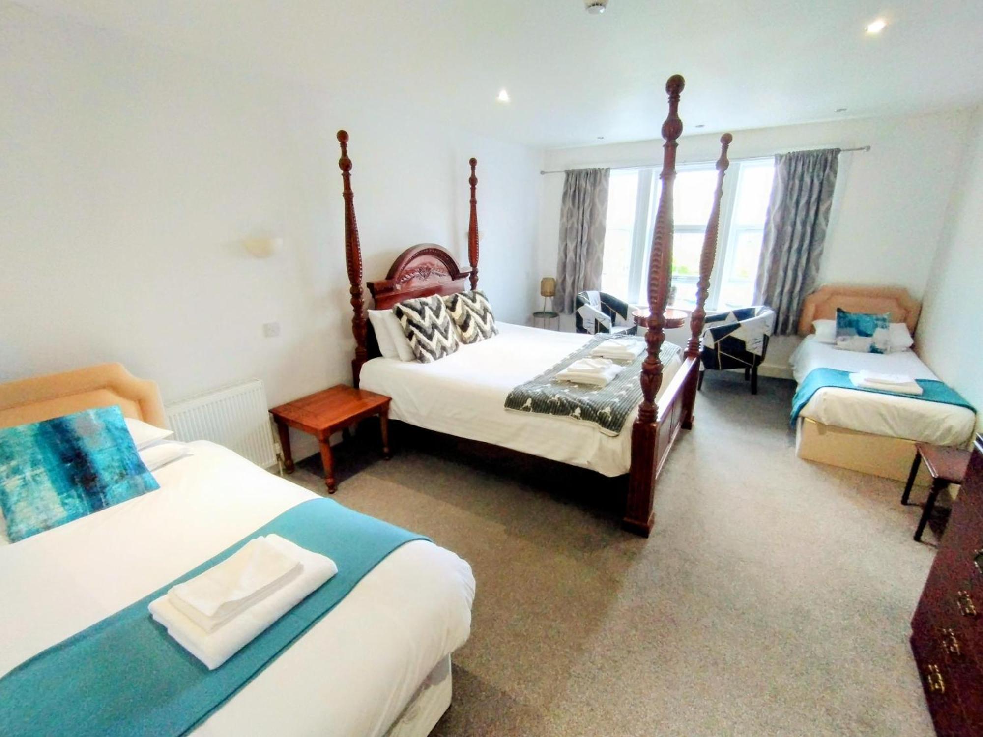 Oyo Gin House Hotel Greenock Kültér fotó