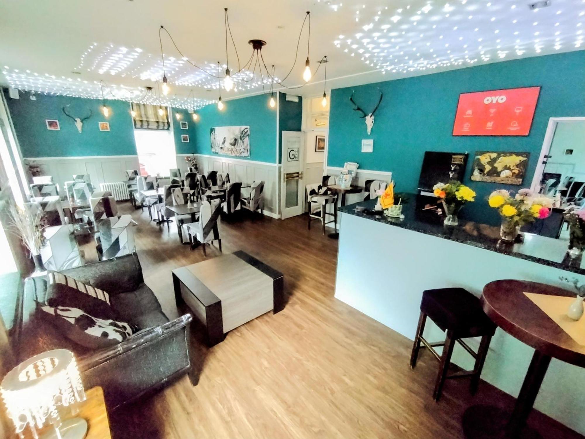 Oyo Gin House Hotel Greenock Kültér fotó