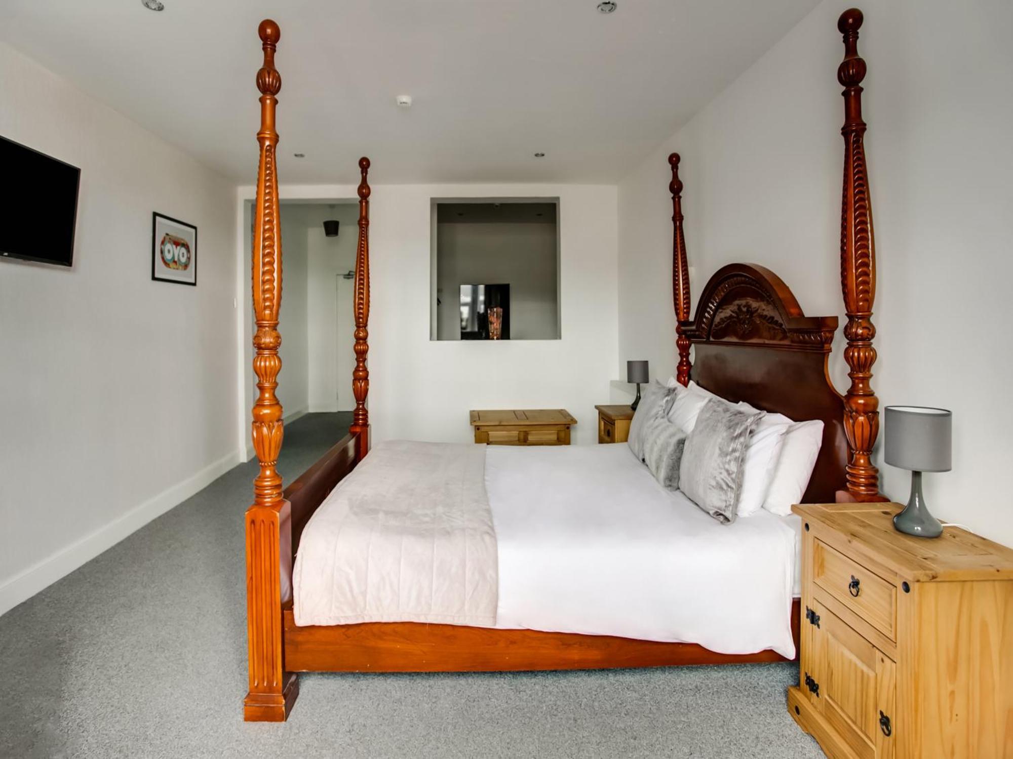 Oyo Gin House Hotel Greenock Kültér fotó