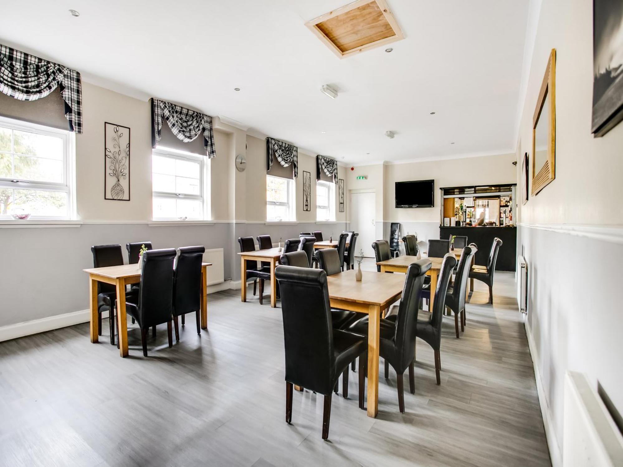 Oyo Gin House Hotel Greenock Kültér fotó