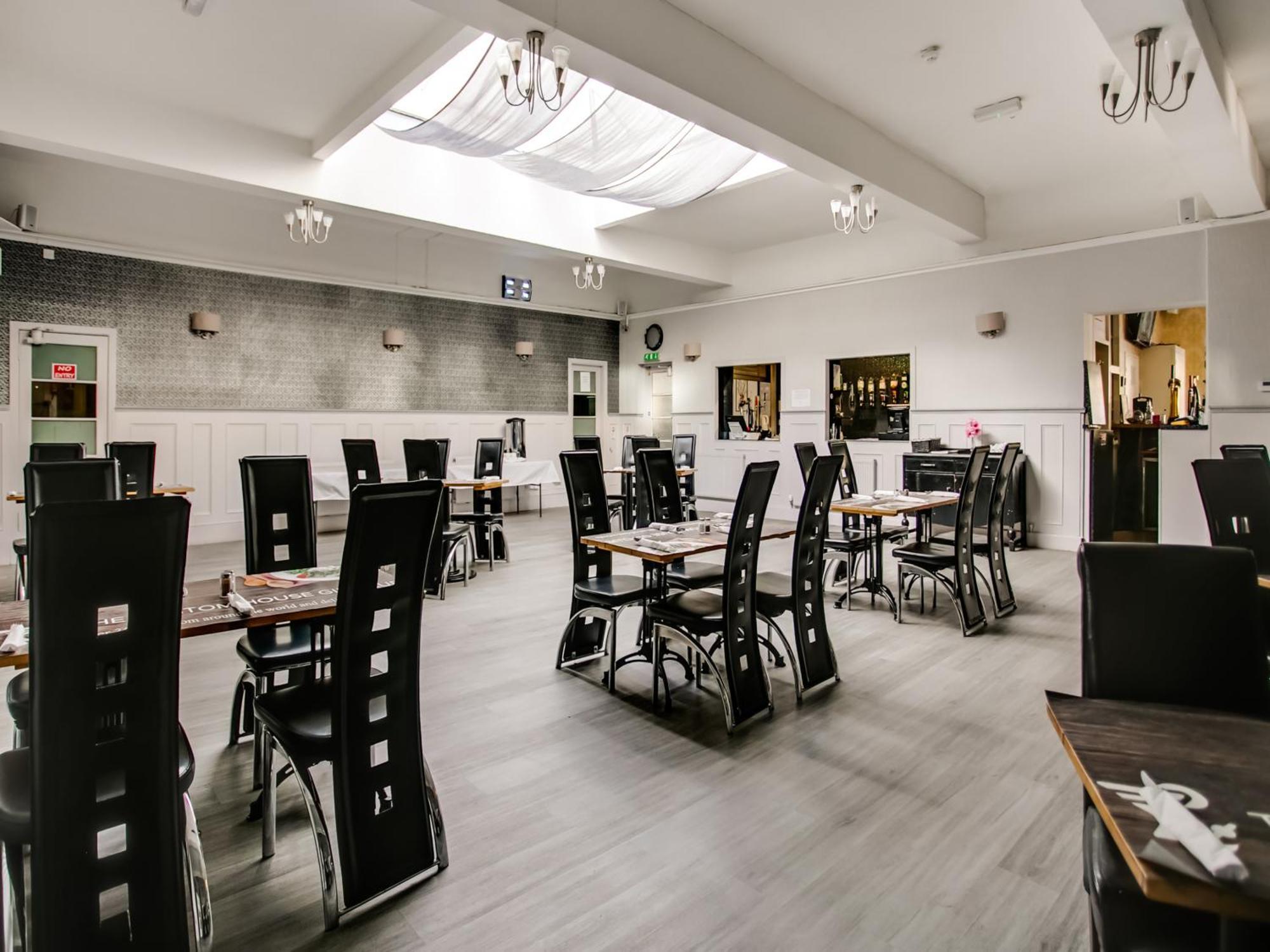Oyo Gin House Hotel Greenock Kültér fotó