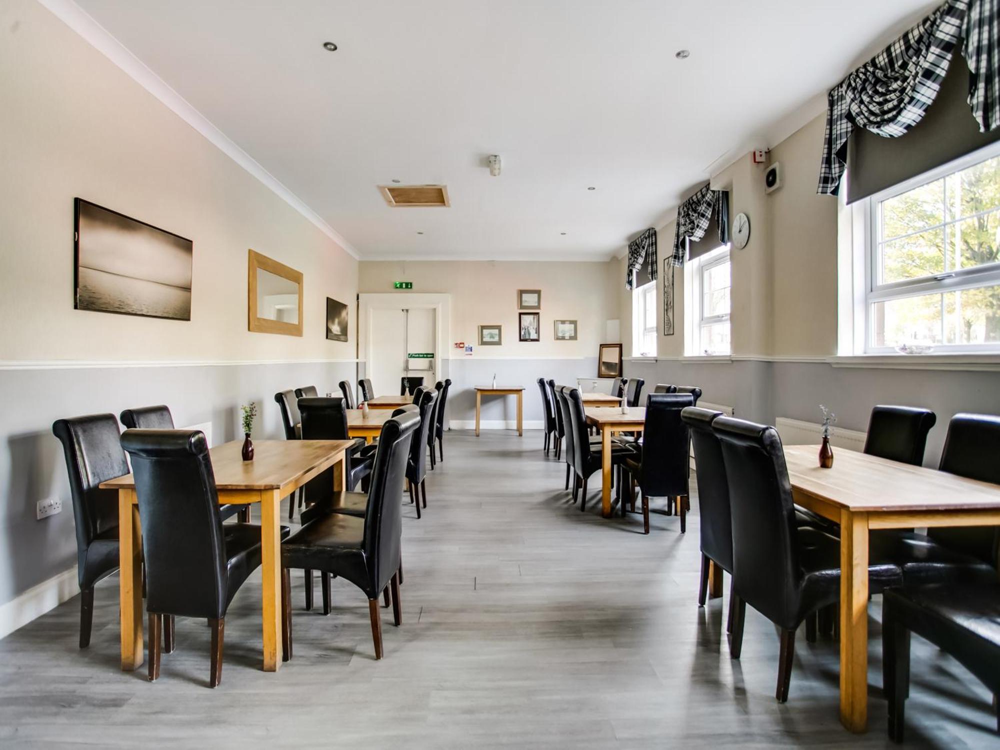 Oyo Gin House Hotel Greenock Kültér fotó